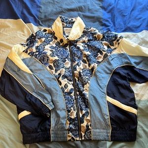 Blue/gold/white rose patterned windbreaker